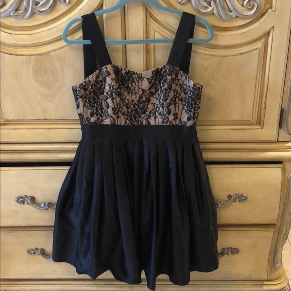 A cute Aidan dress